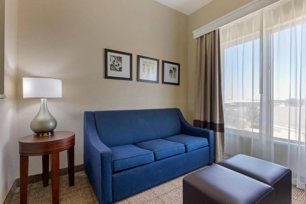 Comfort Suites גיינסוויל מראה חיצוני תמונה