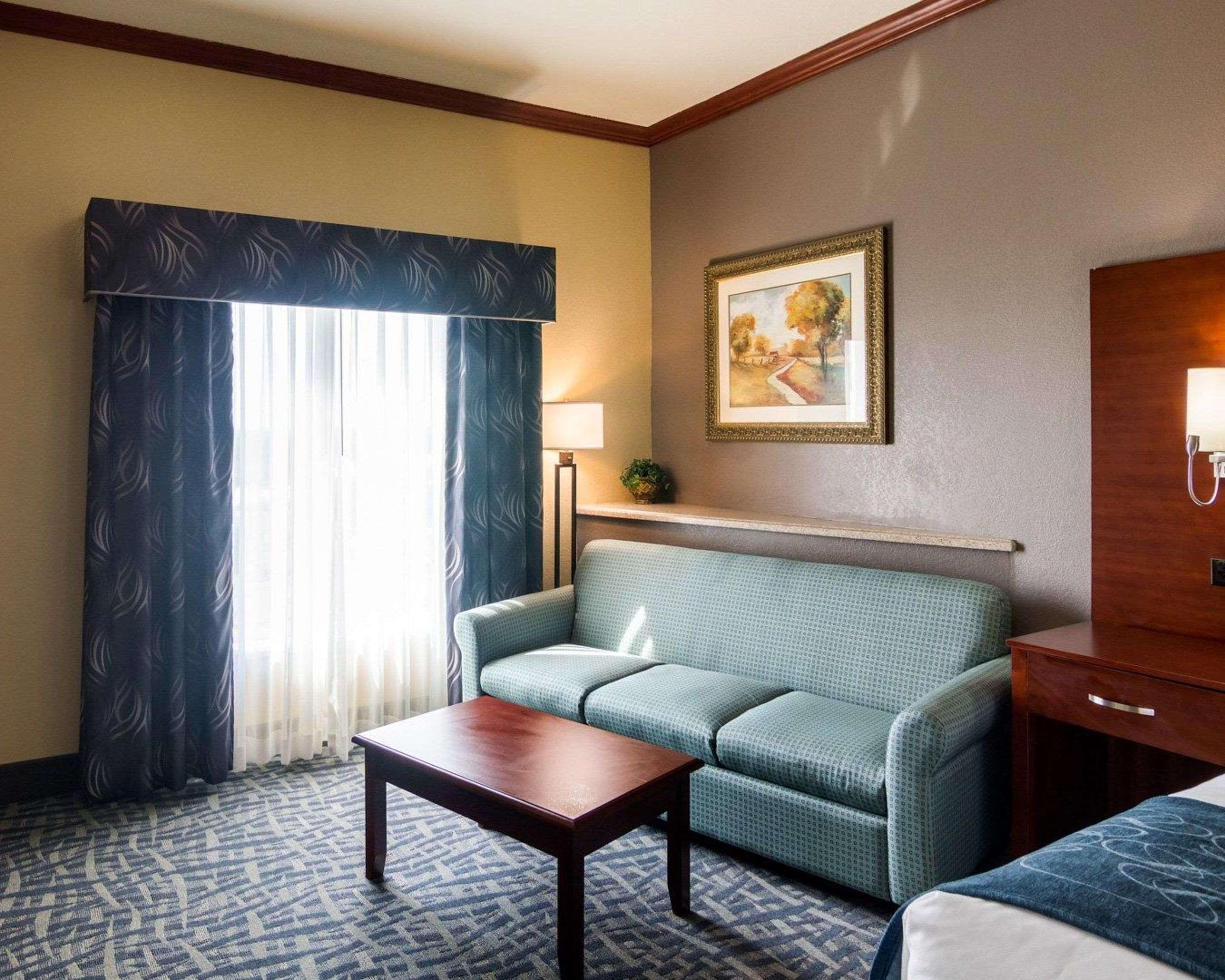 Comfort Suites גיינסוויל מראה חיצוני תמונה