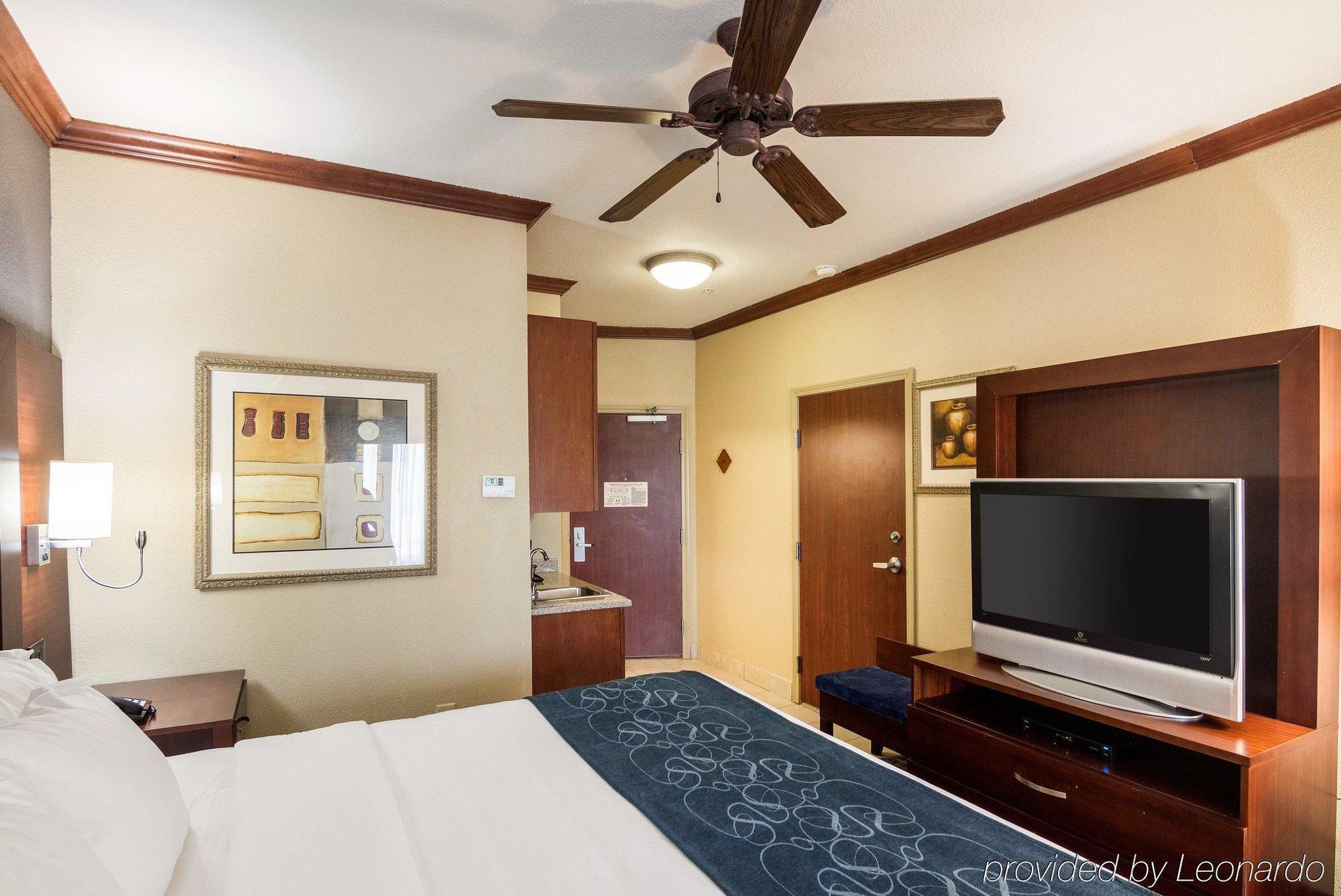 Comfort Suites גיינסוויל מראה חיצוני תמונה